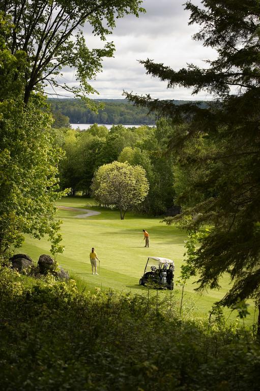Pinestone Resort, Conference Centre, Spa & Golf Course Haliburton Exteriér fotografie
